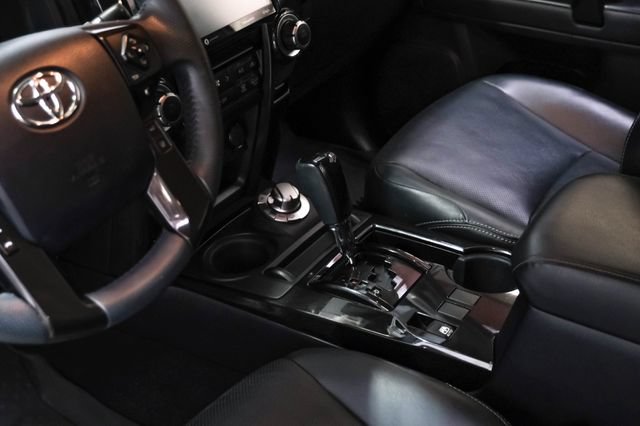 Used 2020 Toyota 4Runner Nightshade AWD/4WD image 26