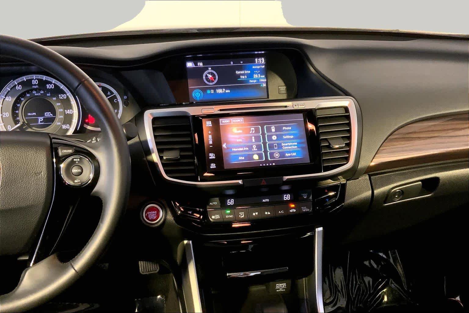 Used 2017 Honda Accord EX-L image 7