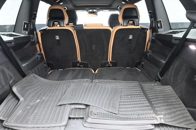Used 2024 Volvo XC90 B6 Ultimate w/ Protection Package Premier AWD/4WD image 32