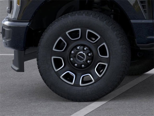 New 2025 Ford F350 Platinum w/ FX4 Off-Road Package image 19