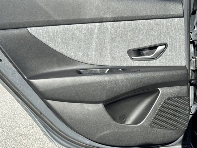 New 2026 Hyundai Elantra Limited image 21