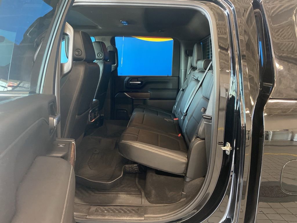 Used 2021 Chevrolet Silverado 3500 High Country w/ Technology Package image 13