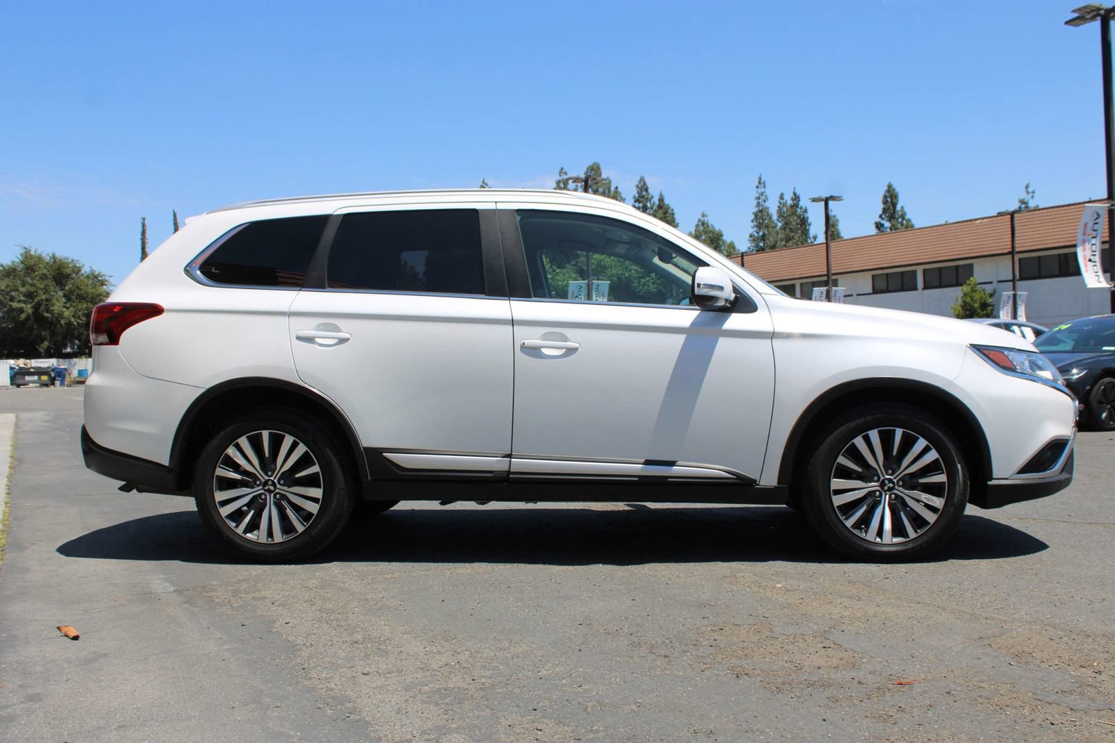 Used 2020 Mitsubishi Outlander SEL FWD image 38