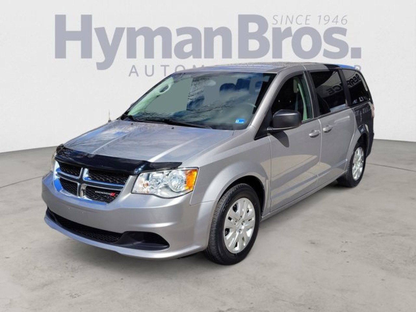 Used 2018 Dodge Grand Caravan SE w/ UConnect Hands-Free Group FWD image 7