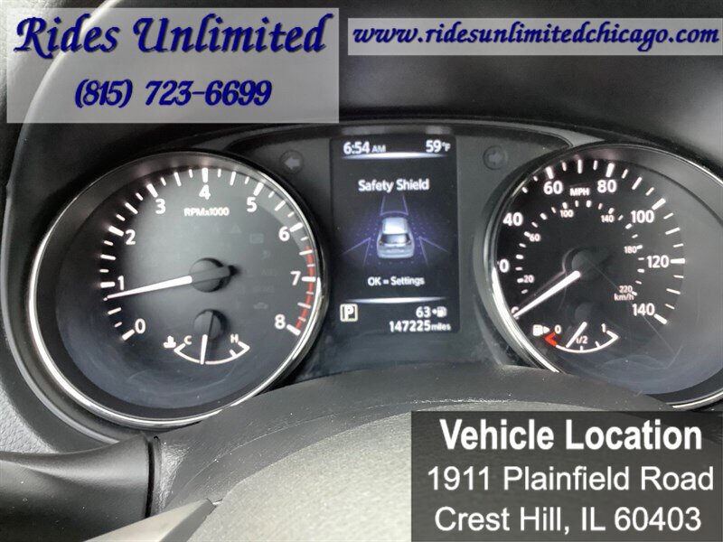 Used 2017 Nissan Rogue SV w/ SV Premium Package AWD/4WD image 22