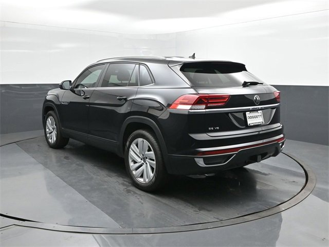 Used 2023 Volkswagen Atlas Cross Sport SE image 5