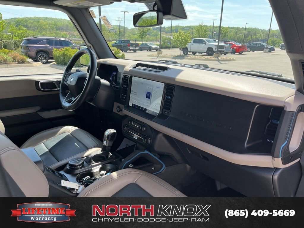 Used 2023 Ford Bronco Wildtrak image 27