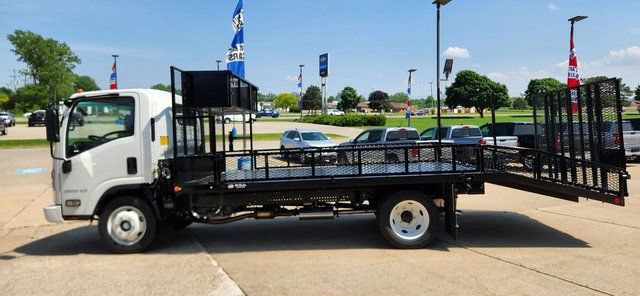 New 2025 Chevrolet Low Cab Forward 5500XG RWD image 3