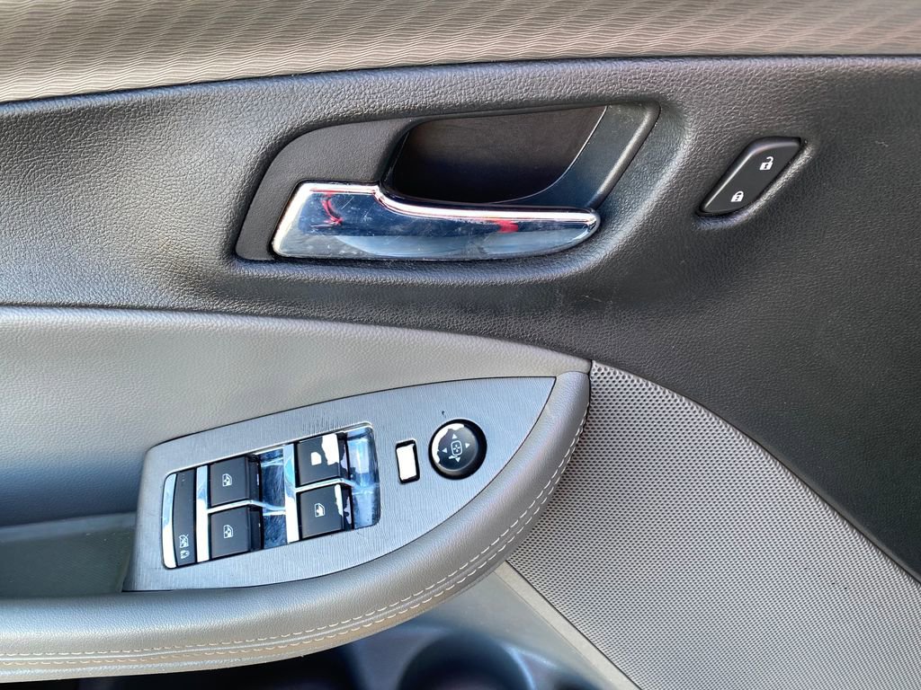 Used 2017 Chevrolet Impala LS image 12