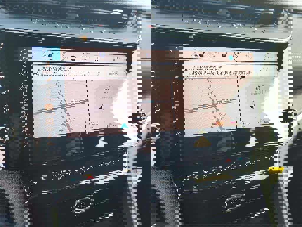 New 2026 Jeep Grand Cherokee Altitude image 10