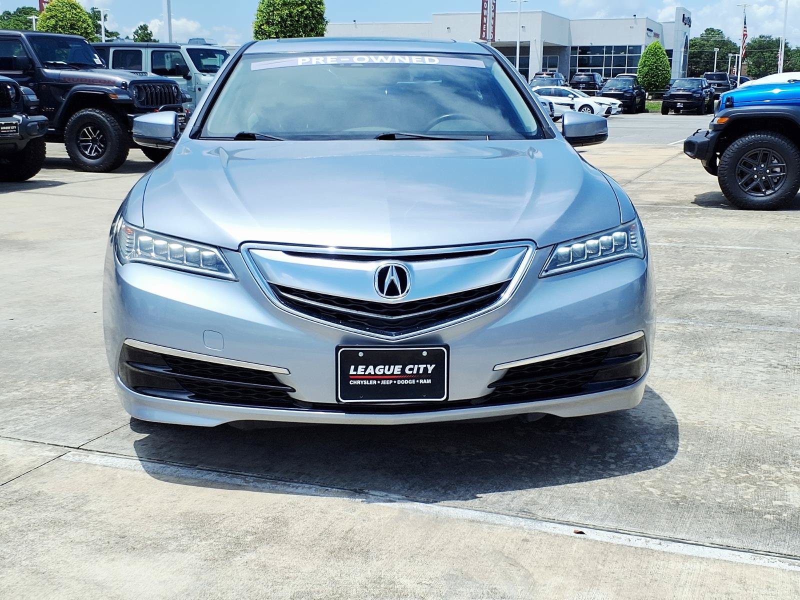 Used 2016 Acura TLX V6 w/ Technology Package FWD image 5