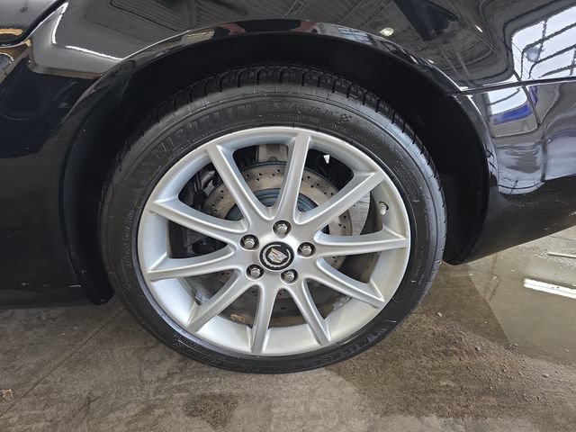 Used 2006 Cadillac XLR V RWD image 40