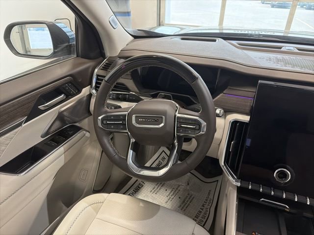 Used 2025 GMC Acadia Denali w/ Super Cruise Package image 34