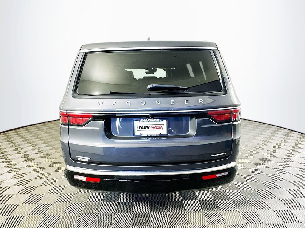 Certified 2022 Jeep Wagoneer Series I AWD/4WD image 9