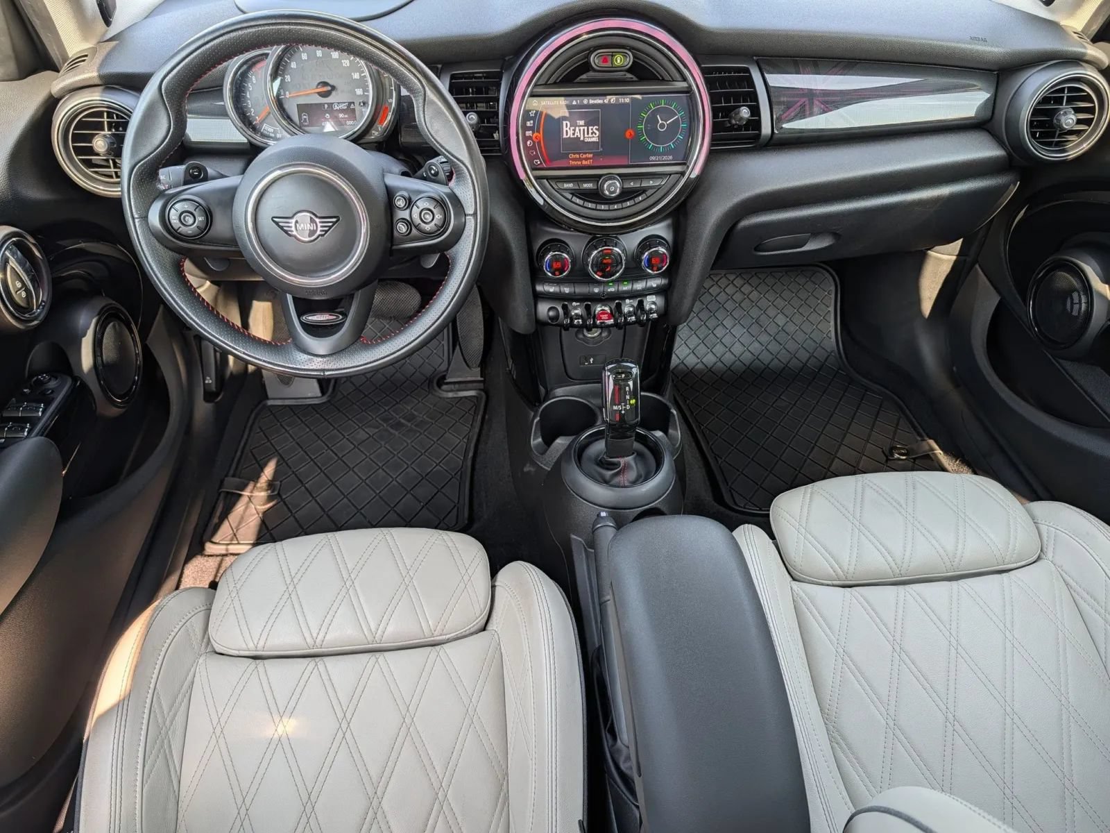 Used 2020 MINI Cooper S FWD image 19