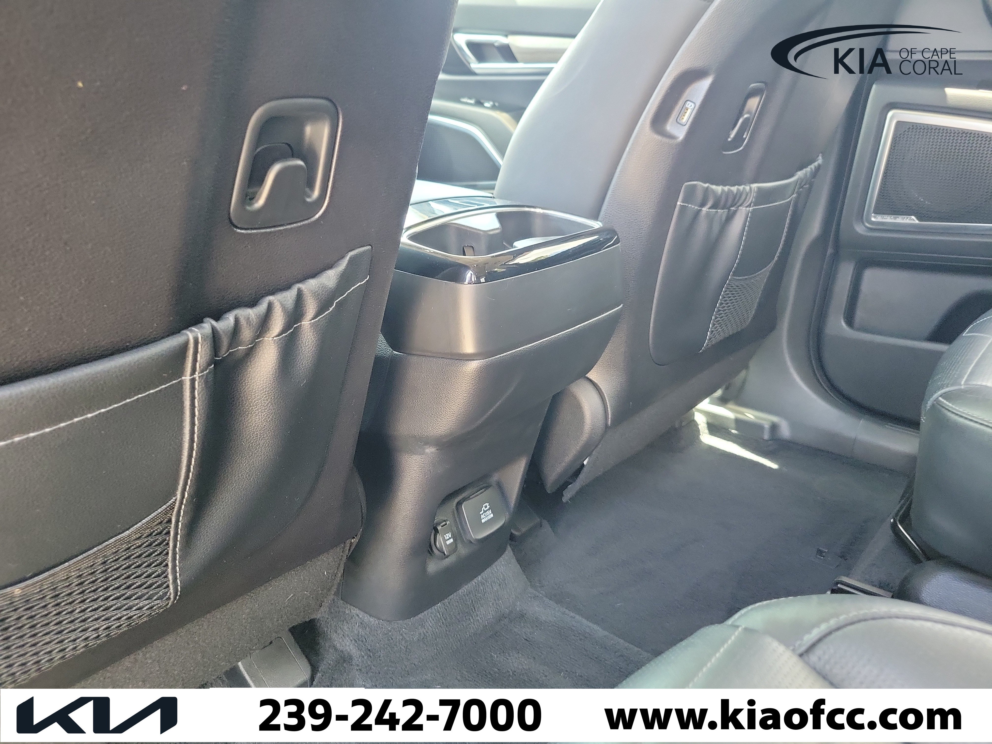 Certified 2022 Kia Telluride SX w/ SX Prestige Package AWD/4WD image 14