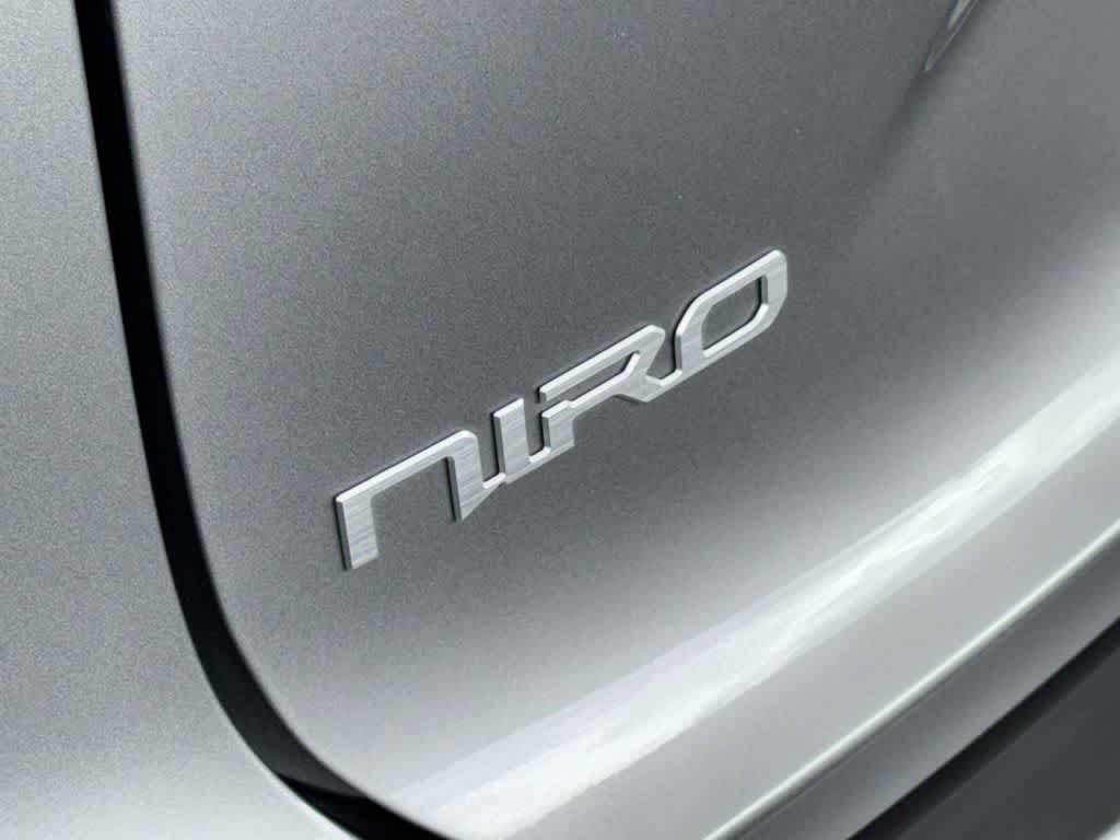 Used 2025 Kia Niro Wind FWD image 10