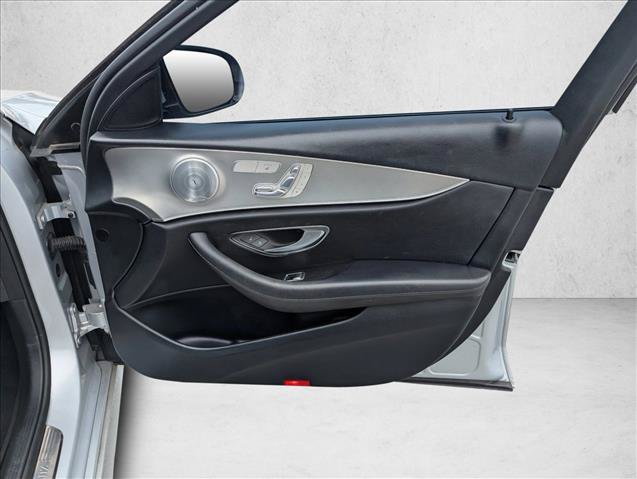 Used 2017 Mercedes-Benz E 300 image 27