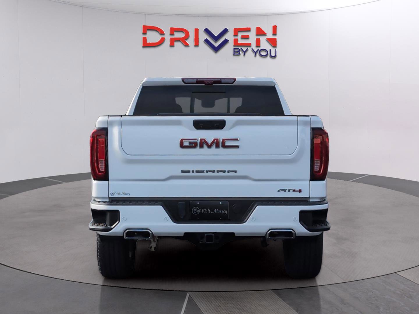 Used 2023 GMC Sierra 1500 AT4 w/ AT4 Premium Package AWD/4WD image 4