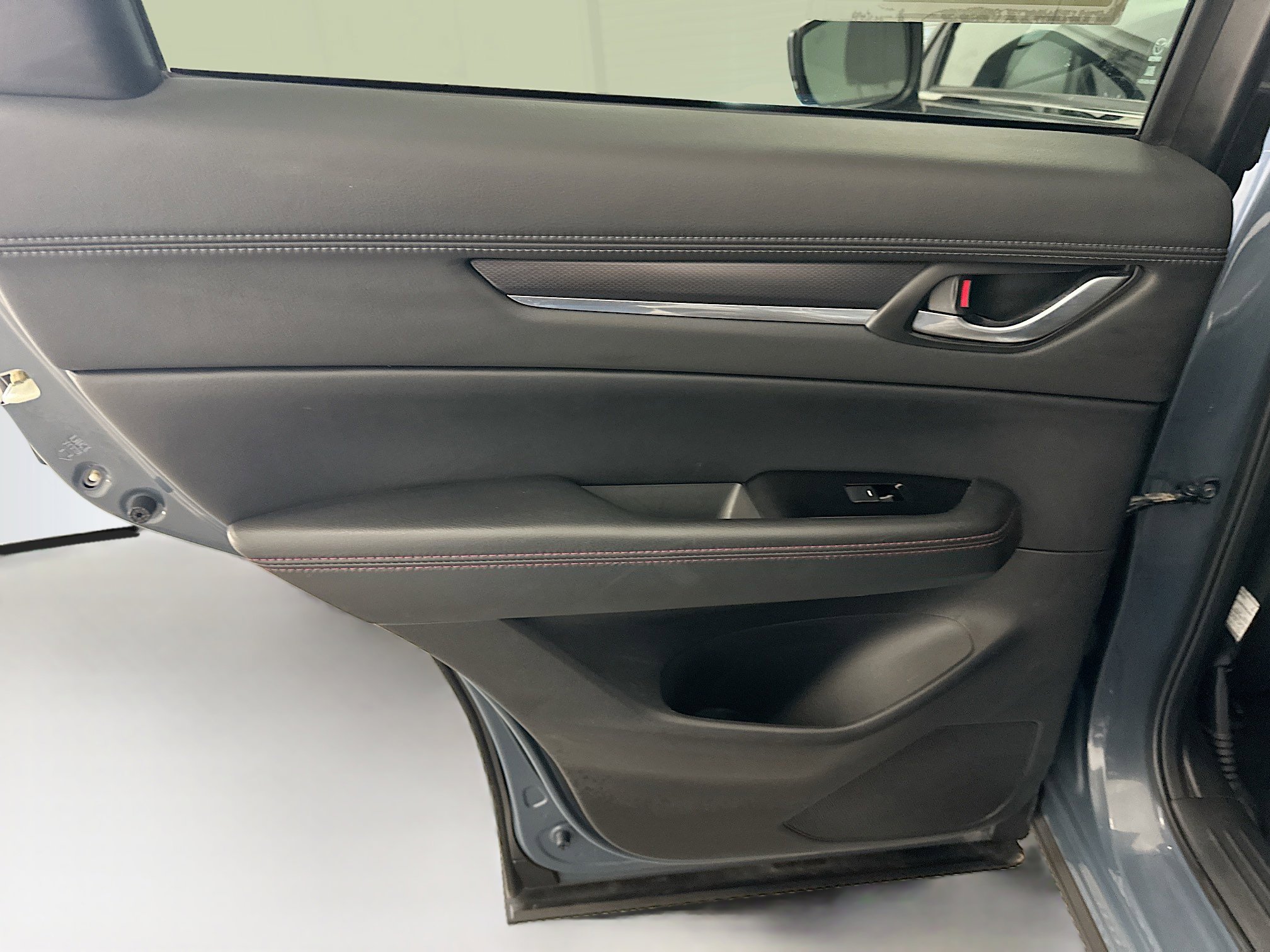 Used 2024 MAZDA CX-5 Carbon Edition image 28