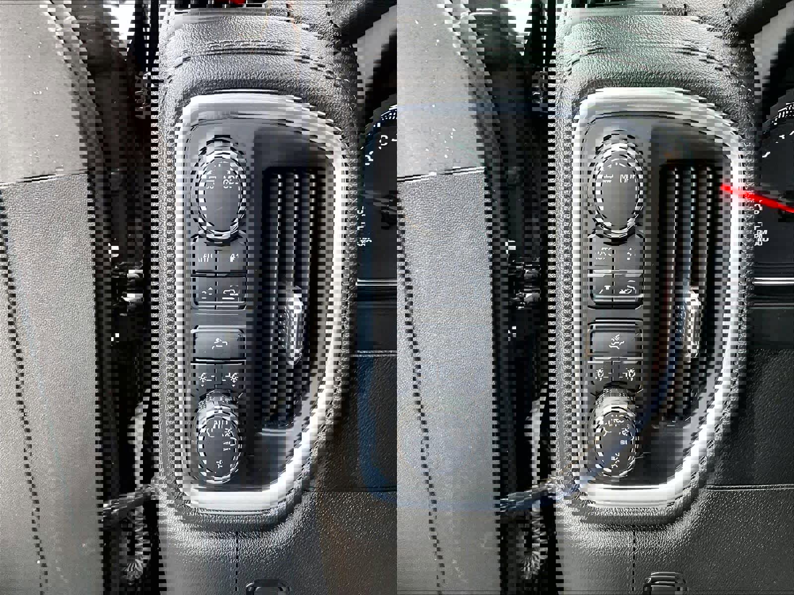 Used 2022 Chevrolet Silverado 1500 LT image 26