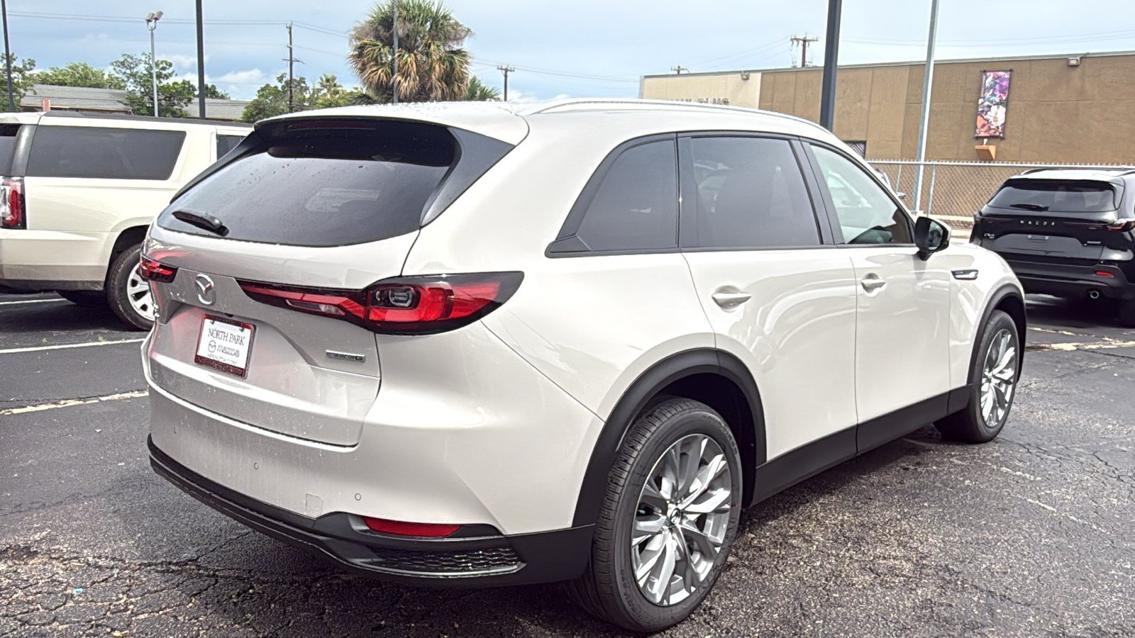 New 2026 MAZDA CX-90 3.3 Turbo w/ Preferred Package AWD/4WD image 8