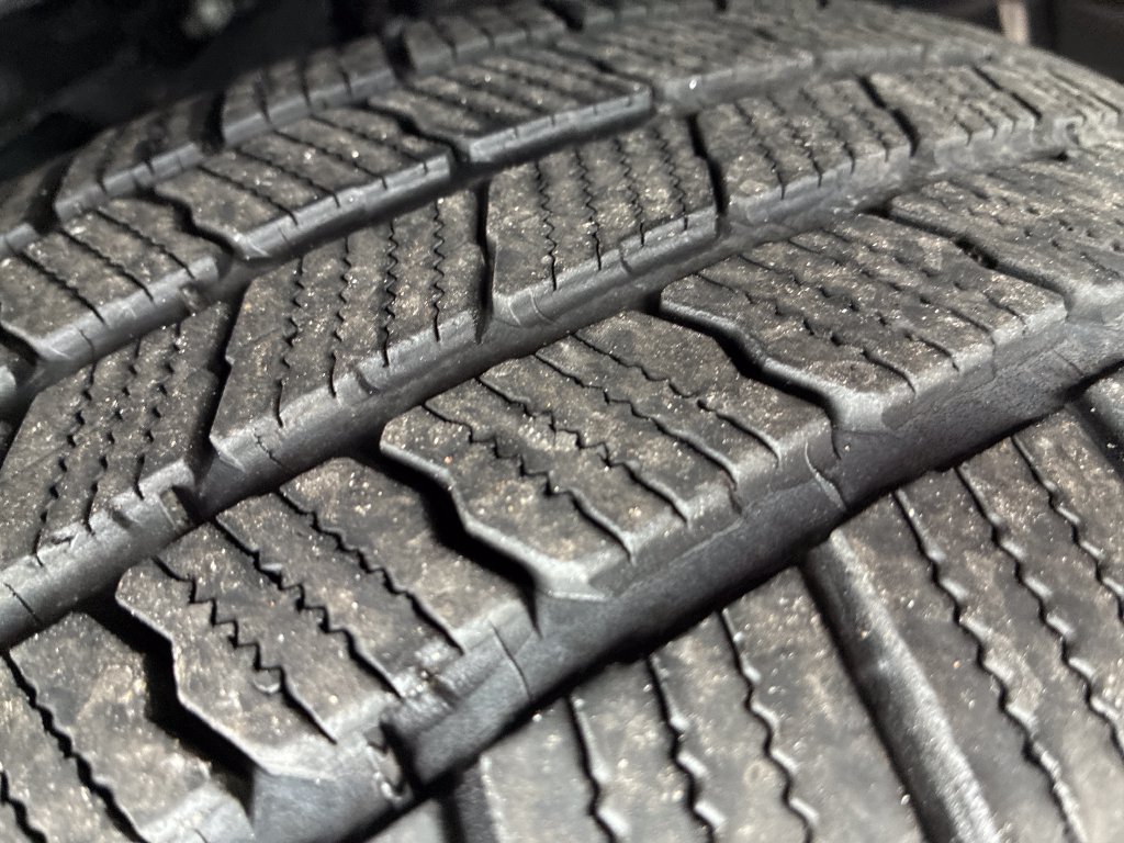 Used 2021 RAM 1500 Laramie AWD/4WD image 17