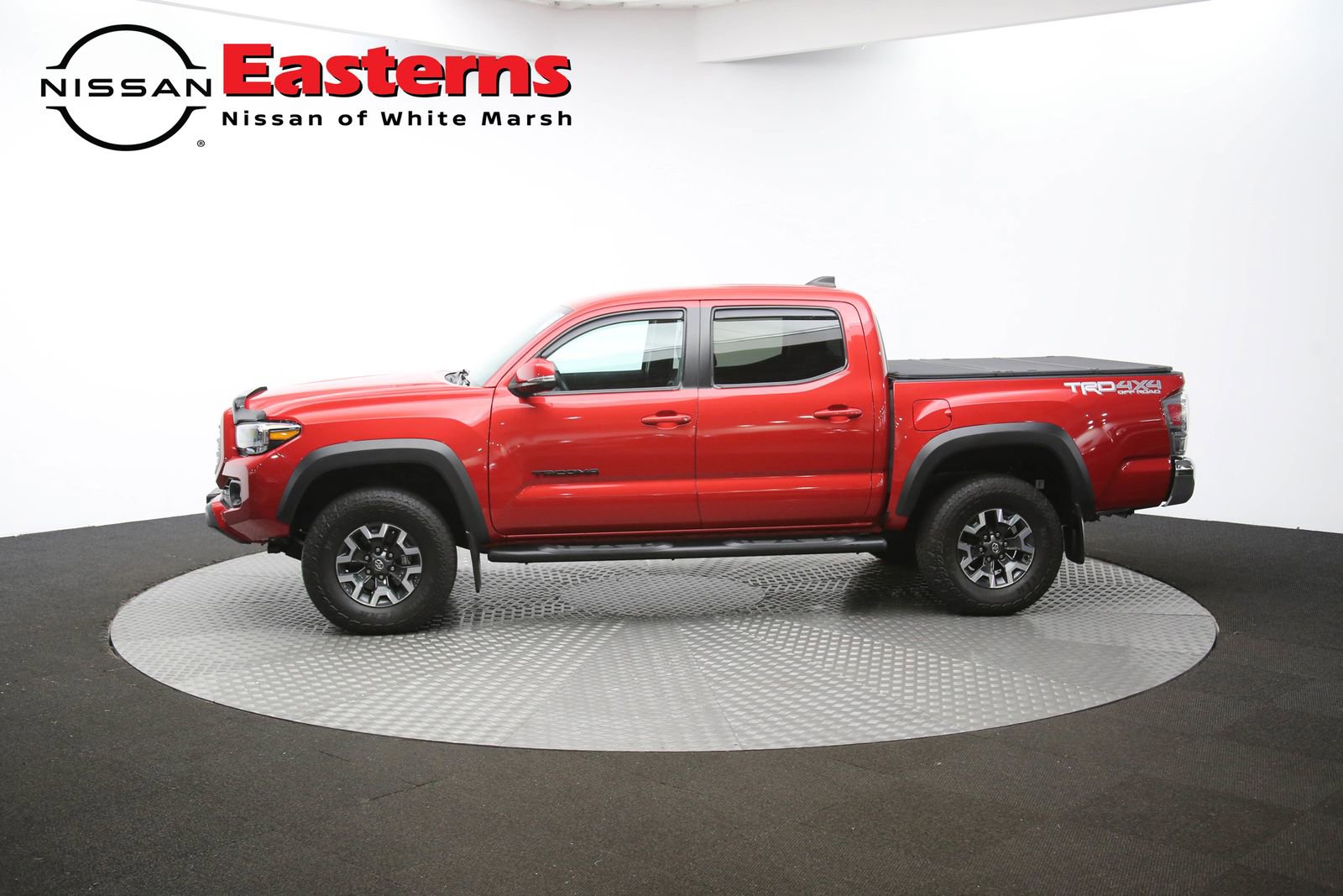 Used 2022 Toyota Tacoma TRD Off-Road w/ Black Out Package (TMS) image 80