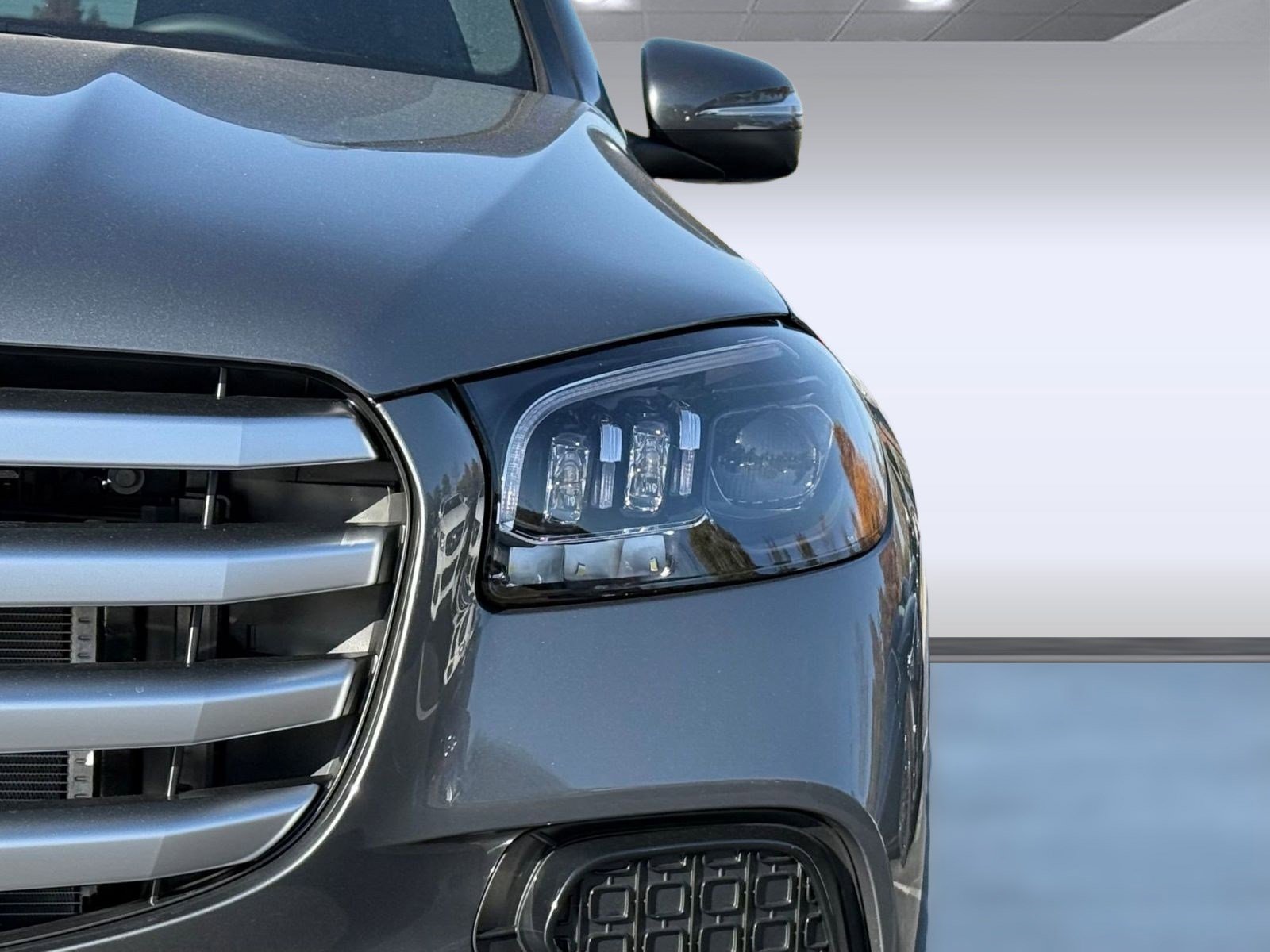 Used 2026 Mercedes-Benz GLS 450 4MATIC image 11