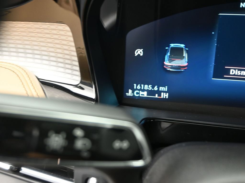 Used 2023 Lincoln Corsair Reserve image 12