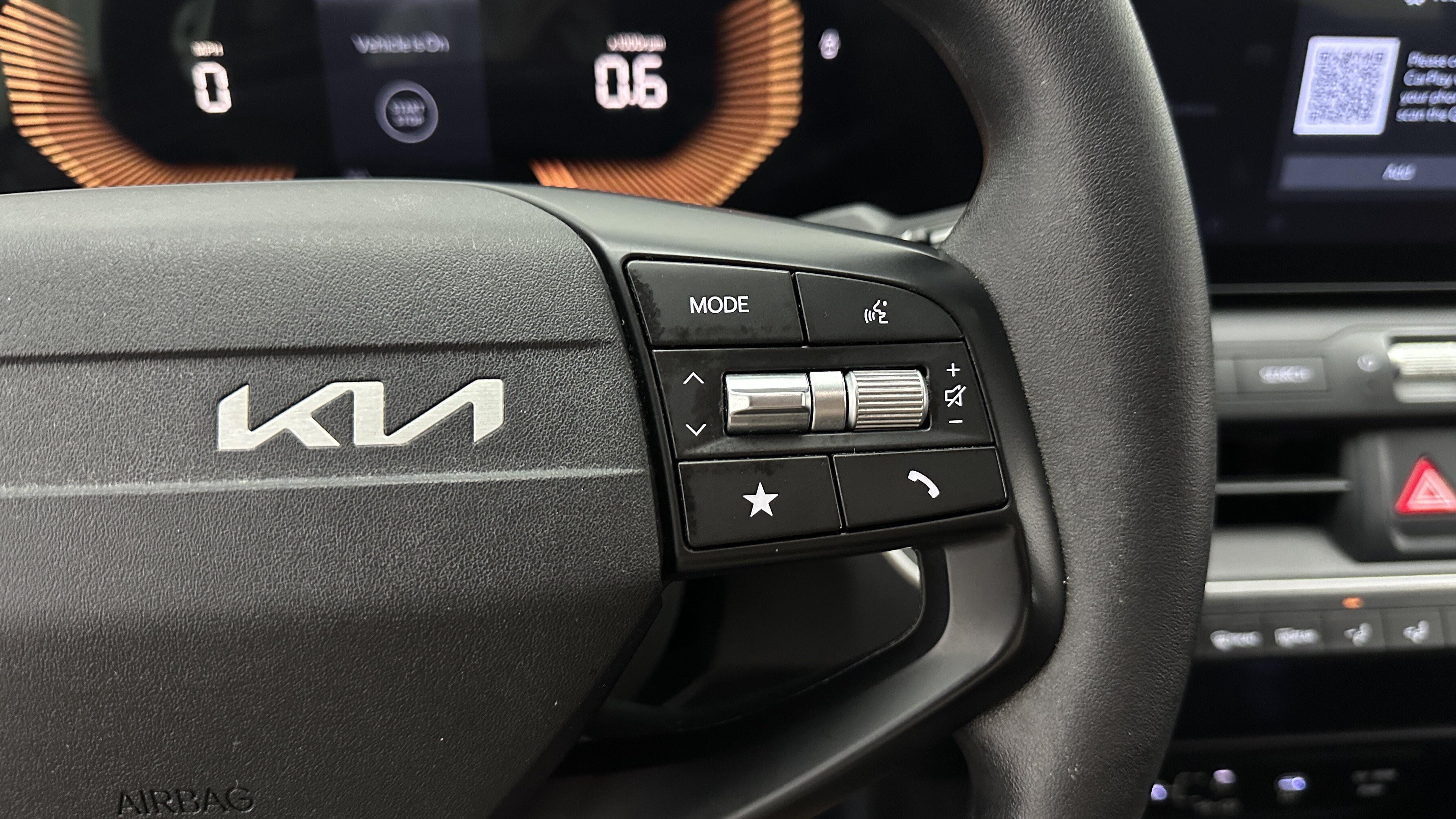 Used 2025 Kia K4 FWD image 22