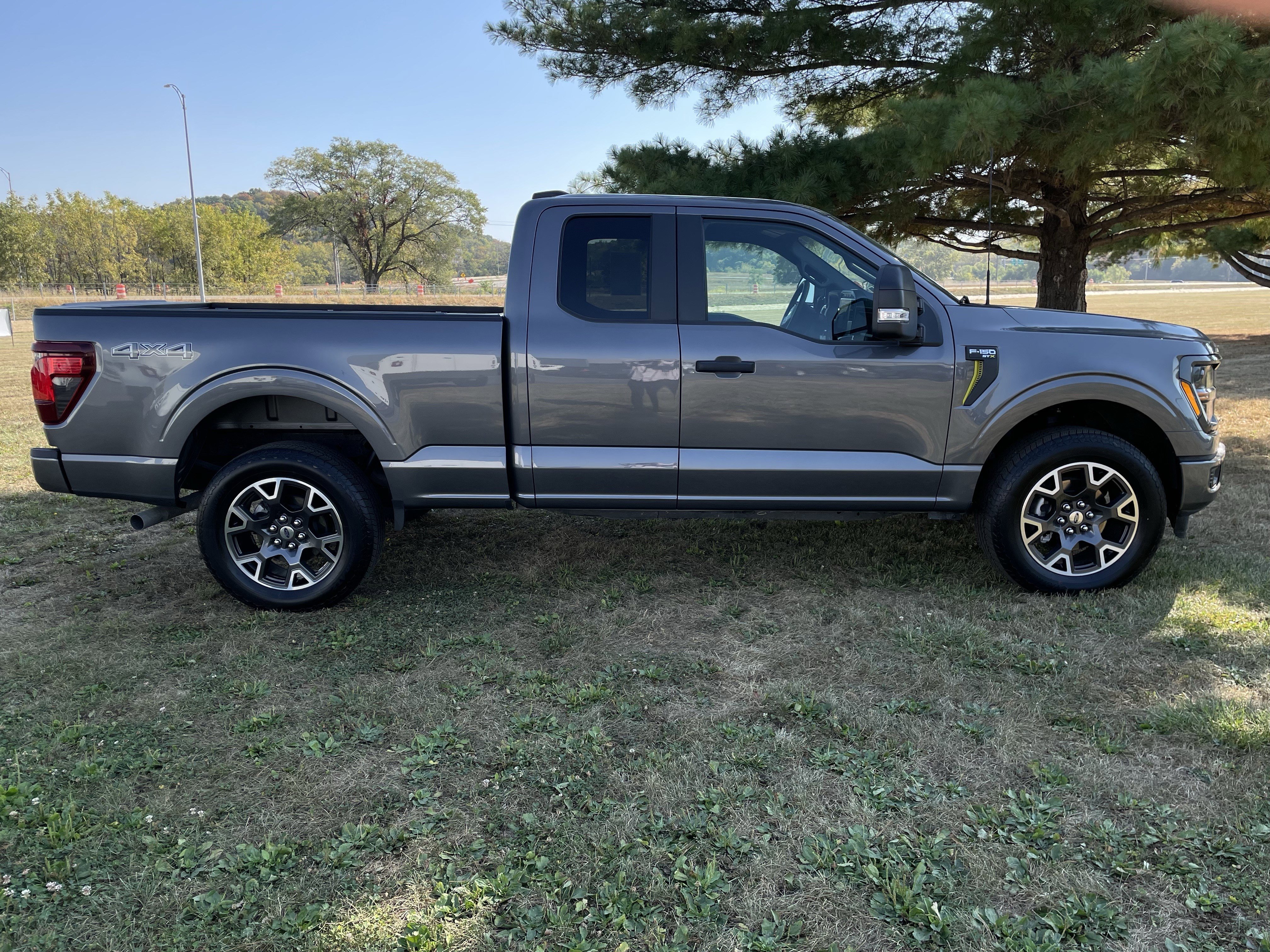 Used 2024 Ford F150 STX w/ Tow/Haul Package image 7