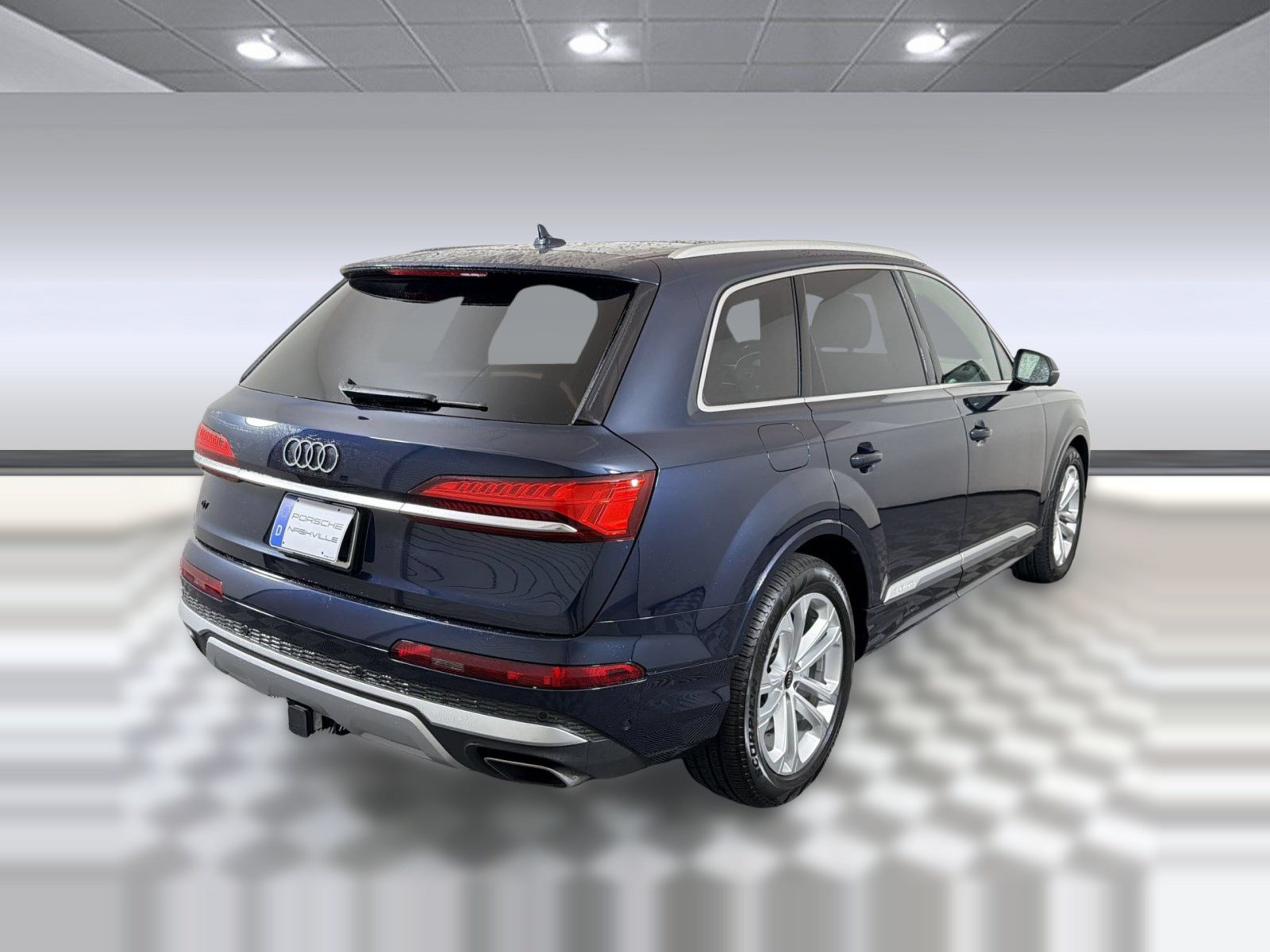 Certified 2025 Audi Q7 3.0T Prestige AWD/4WD image 9