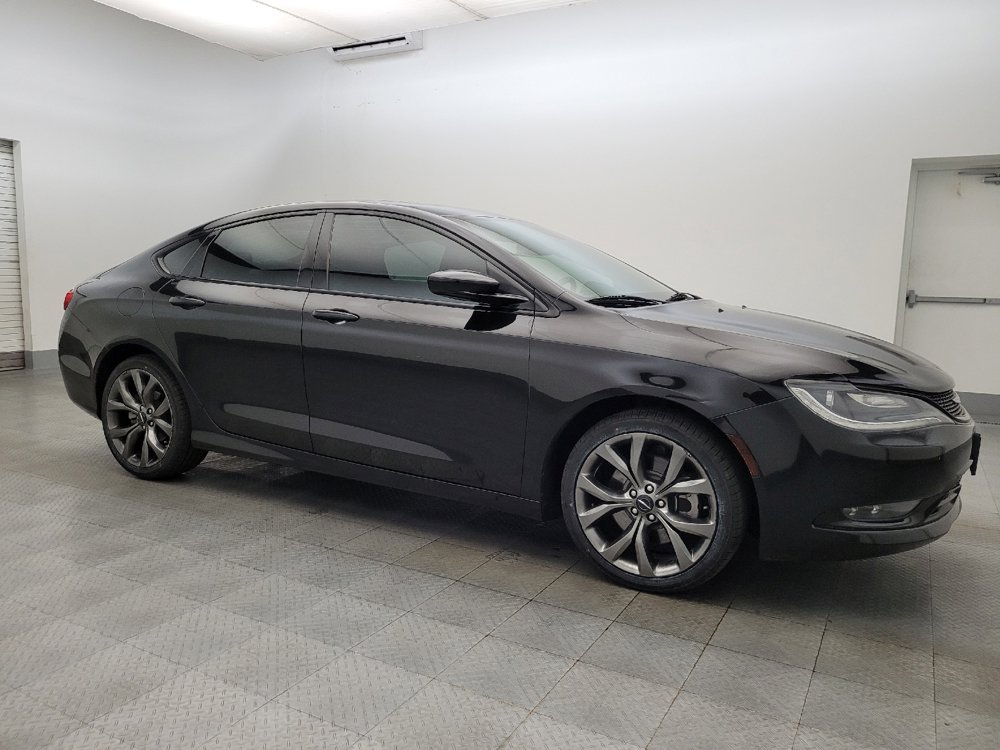 Used 2015 Chrysler 200 S w/ Navigation & Sound Group I image 11