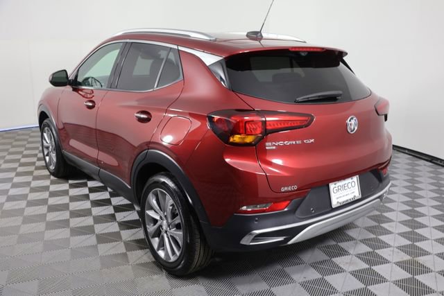 Used 2022 Buick Encore GX Essence w/ Advanced Technology Package AWD/4WD image 6