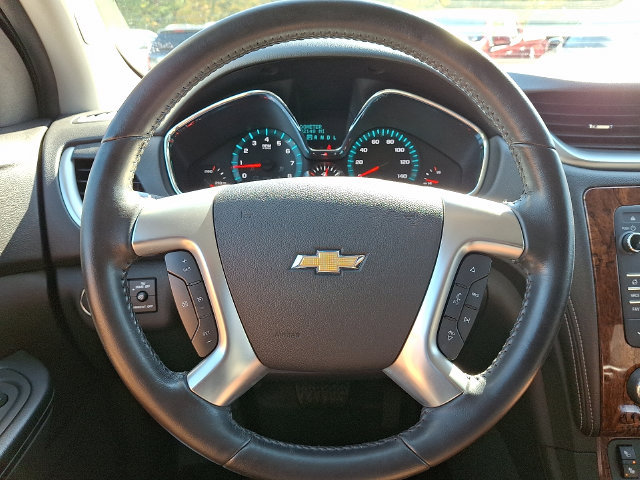Used 2014 Chevrolet Traverse LT w/ All-Star Edition AWD/4WD image 17
