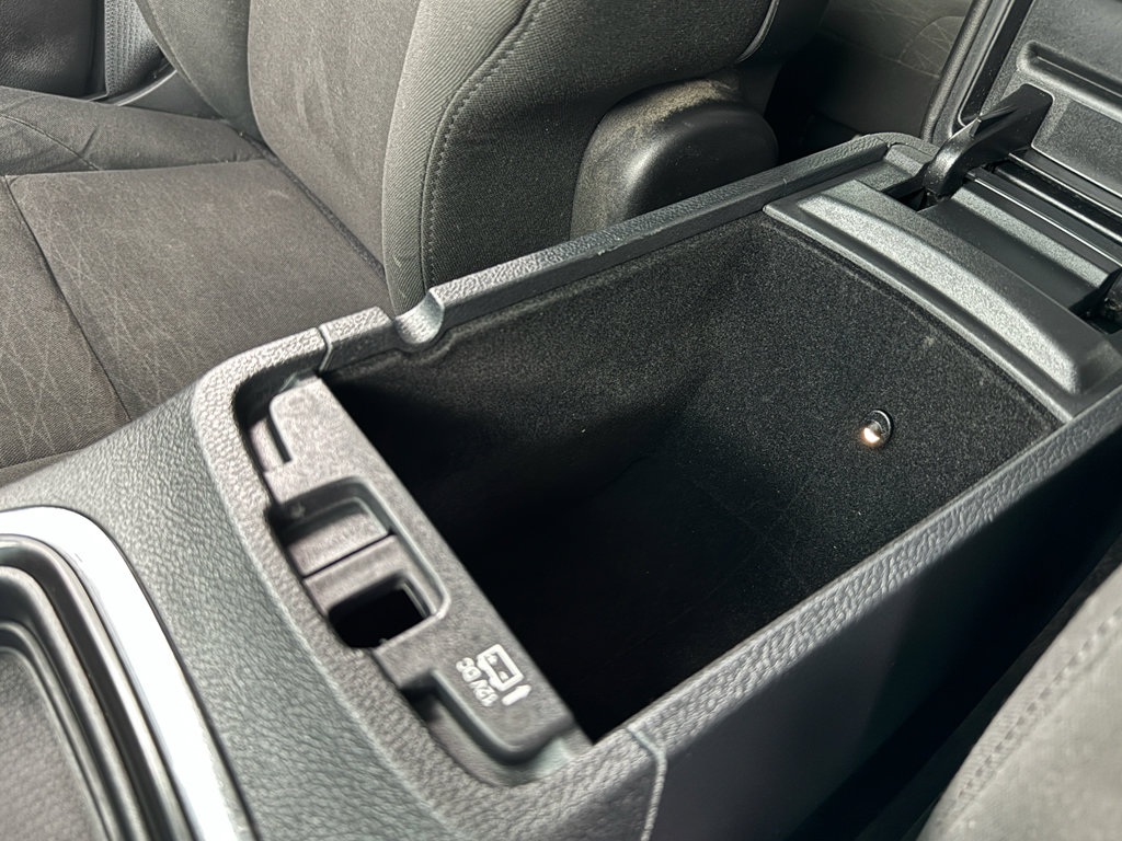 Used 2018 Dodge Durango SXT w/ 3rd Row Seating Group image 26