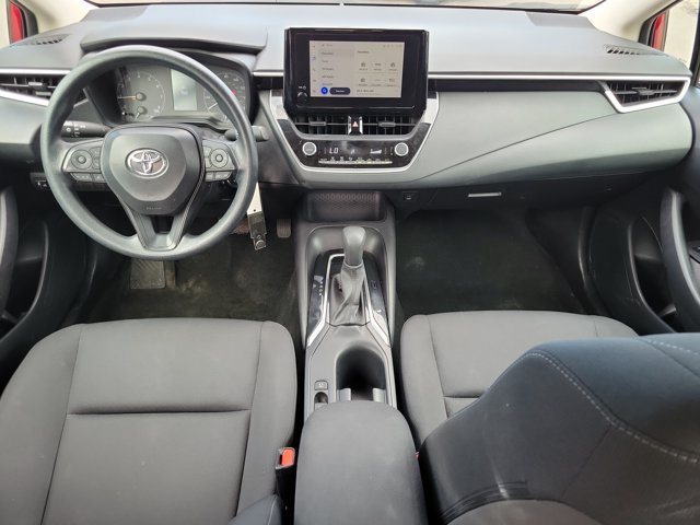 Used 2025 Toyota Corolla LE FWD image 10