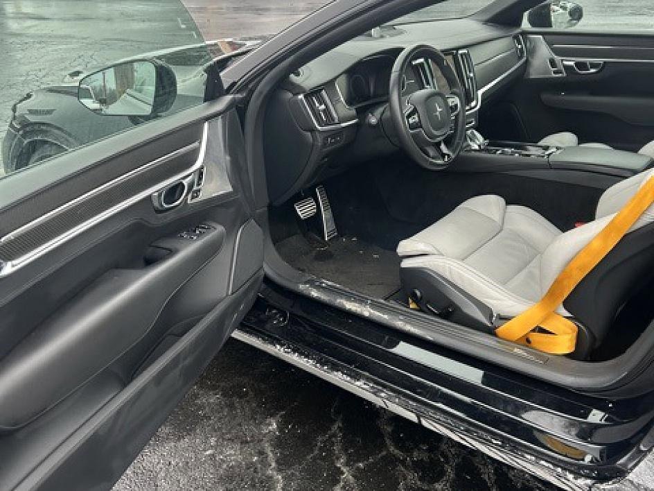 Used 2021 Polestar Polestar 1 image 5