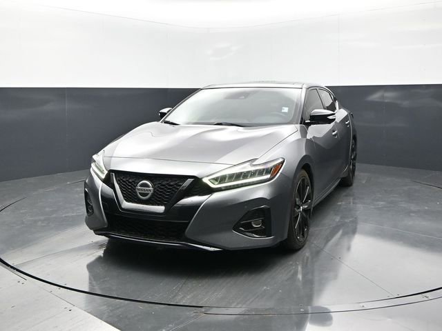 Used 2022 Nissan Maxima SR w/ Sport Mat Group FWD image 4