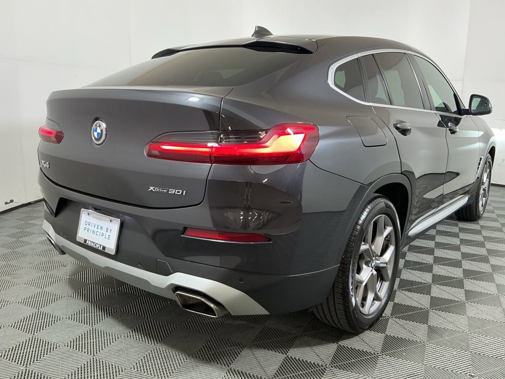 Certified 2022 BMW X4 xDrive30i w/ Premium Package 2 image 5