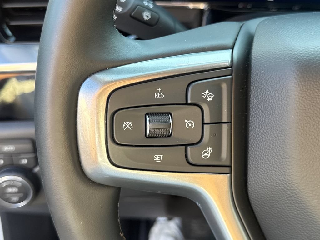 Used 2025 Chevrolet Silverado 1500 RST AWD/4WD image 20