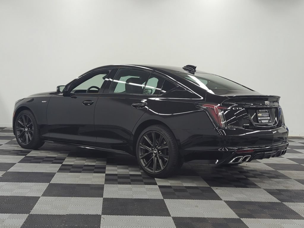 Used 2025 Cadillac CT5 V AWD/4WD image 5