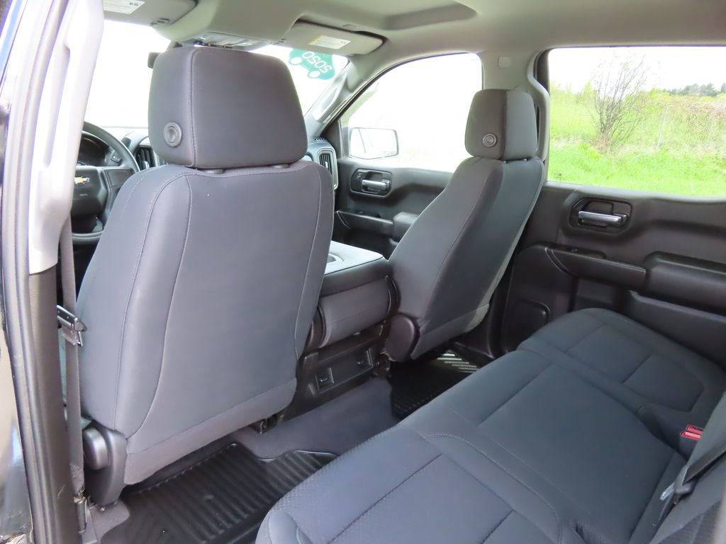 Certified 2020 Chevrolet Silverado 1500 Custom w/ Custom Value Package AWD/4WD image 23