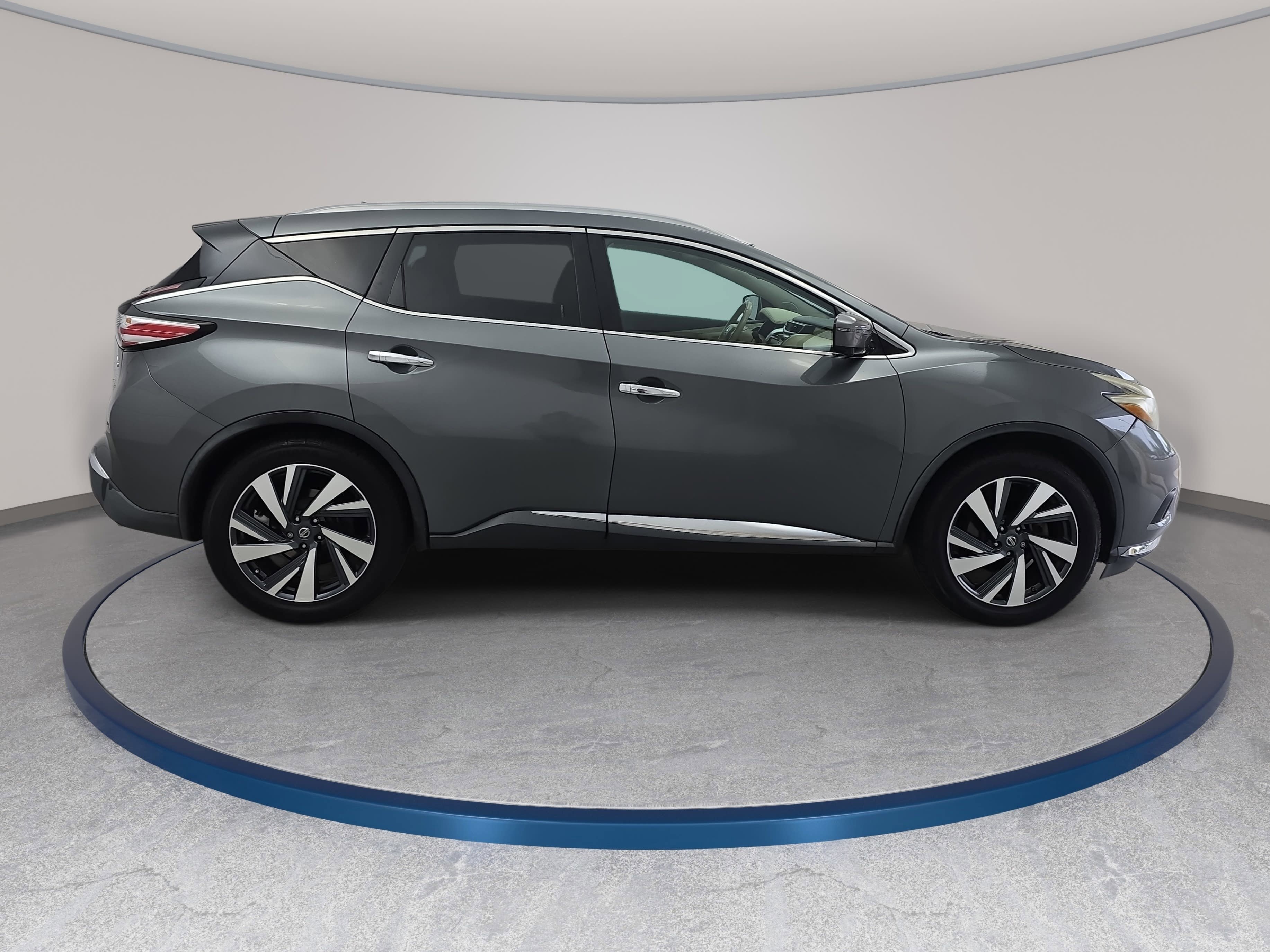 Used 2016 Nissan Murano Platinum w/ Platinum Technology Package AWD/4WD image 4