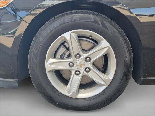 Used 2023 Chevrolet Malibu LS w/ Driver Confidence Package FWD image 22