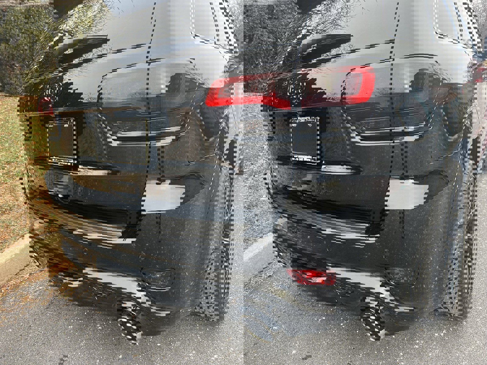 Used 2018 Jeep Grand Cherokee SRT image 56