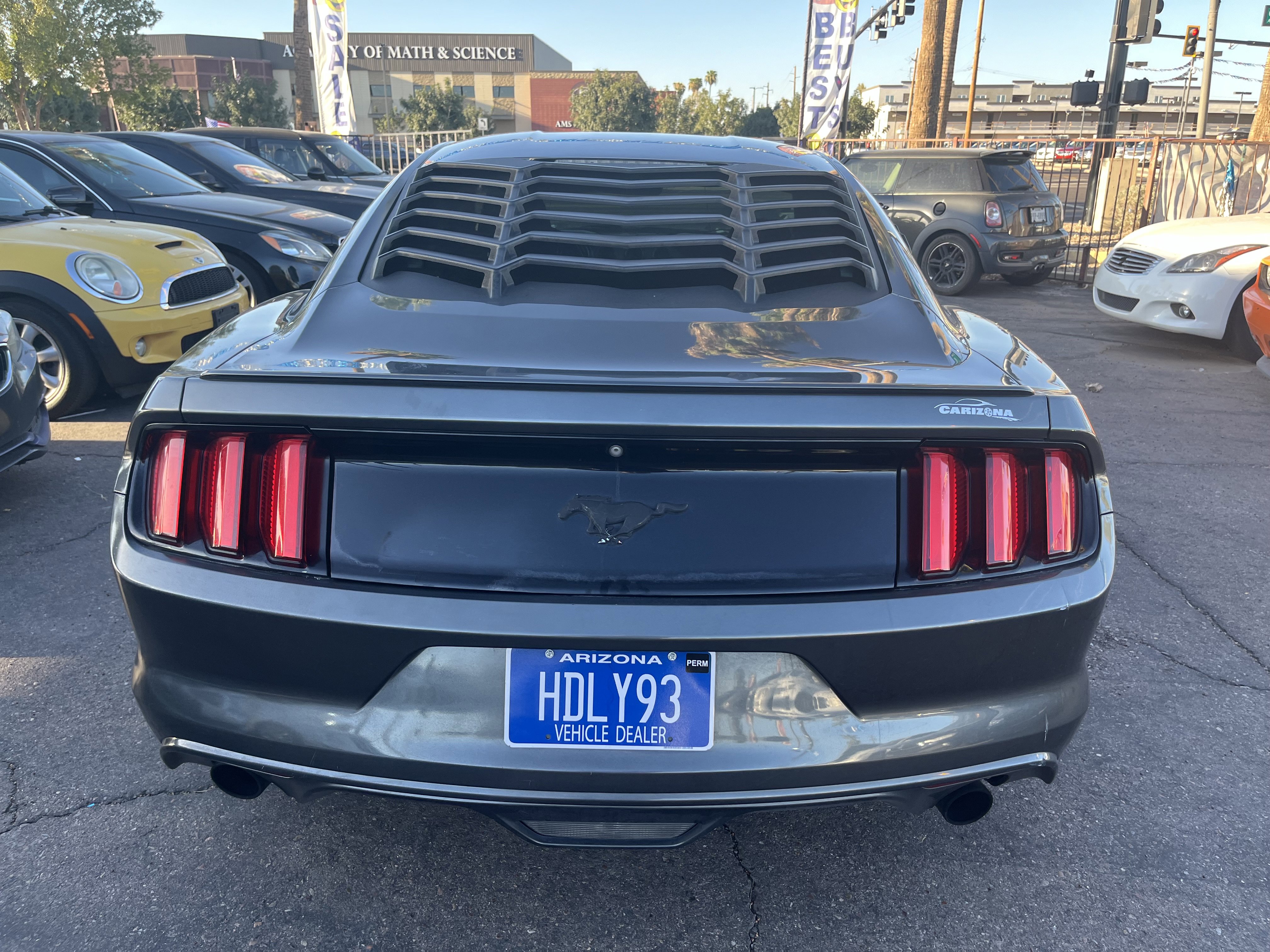 Used 2015 Ford Mustang Coupe RWD image 4