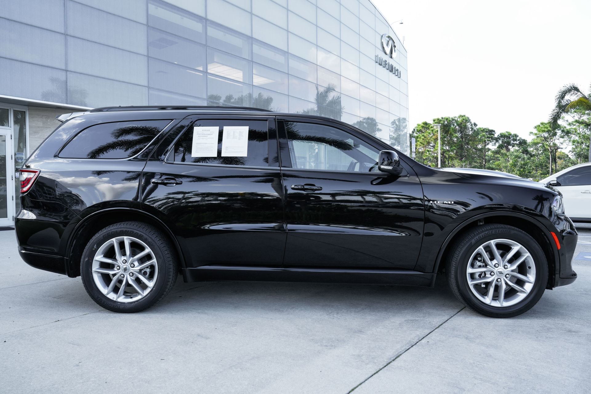 Used 2024 Dodge Durango R/T image 25