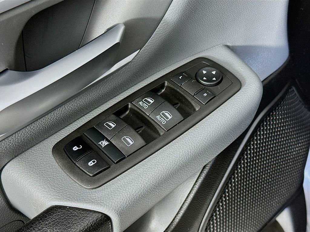 Certified 2022 RAM 1500 Big Horn image 25